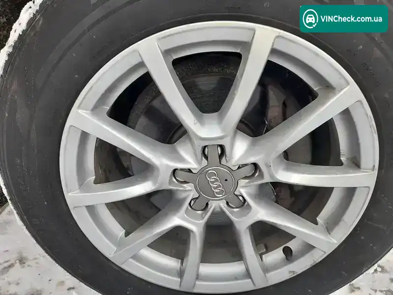 Audi Q5 2011, фото з оголошення 2 з 20, VIN WA1LFAFP2CA045987