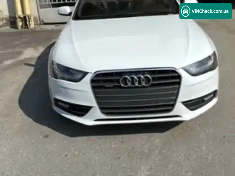 Audi A4 2012, фото з оголошення 1 з 10, VIN WAUFFAFL2DN019610