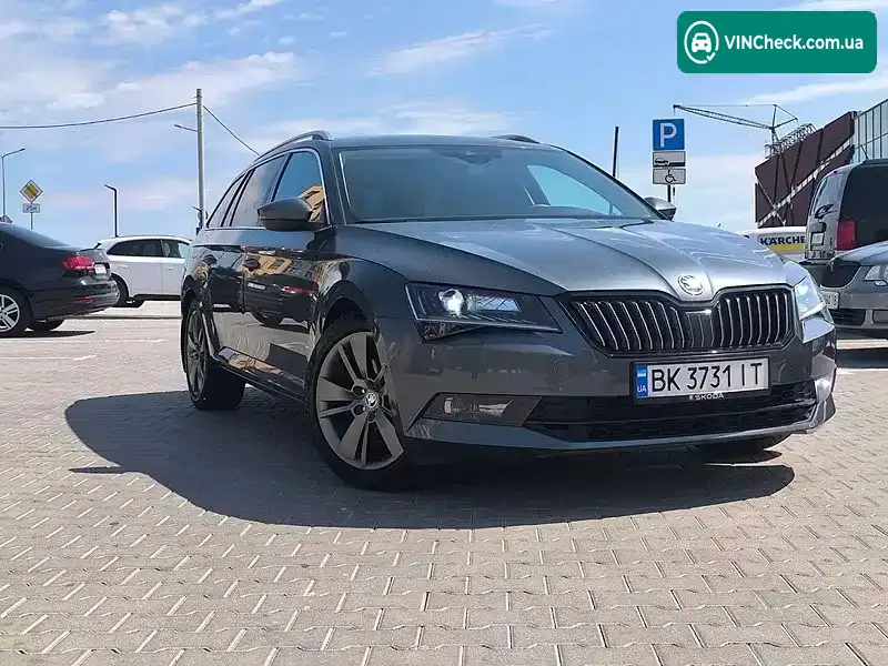 Skoda Superb 2018, фото з оголошення 2 з 20, VIN TMBLJ7NP5K7040030
