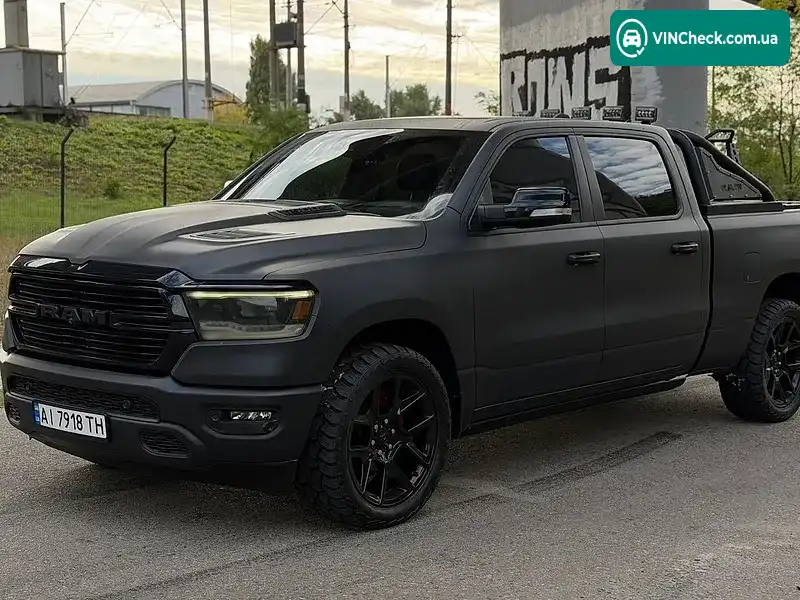 Ram 1500 2021, фото з оголошення 2 з 20, VIN 1C6SRFTT6MN706543