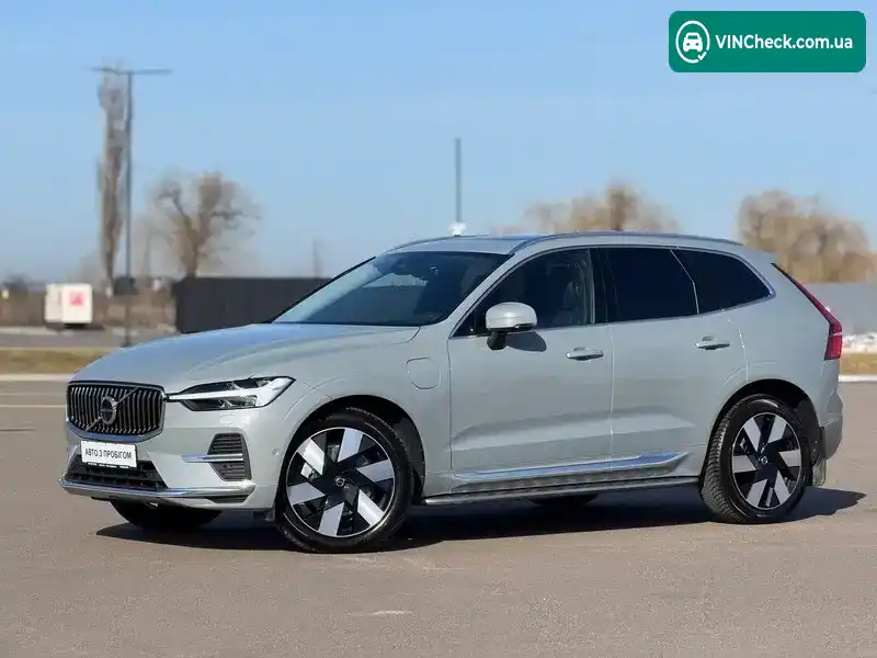 Volvo XC60 2023, фото з оголошення 2 з 21, VIN YV1UZH5V9R1823442