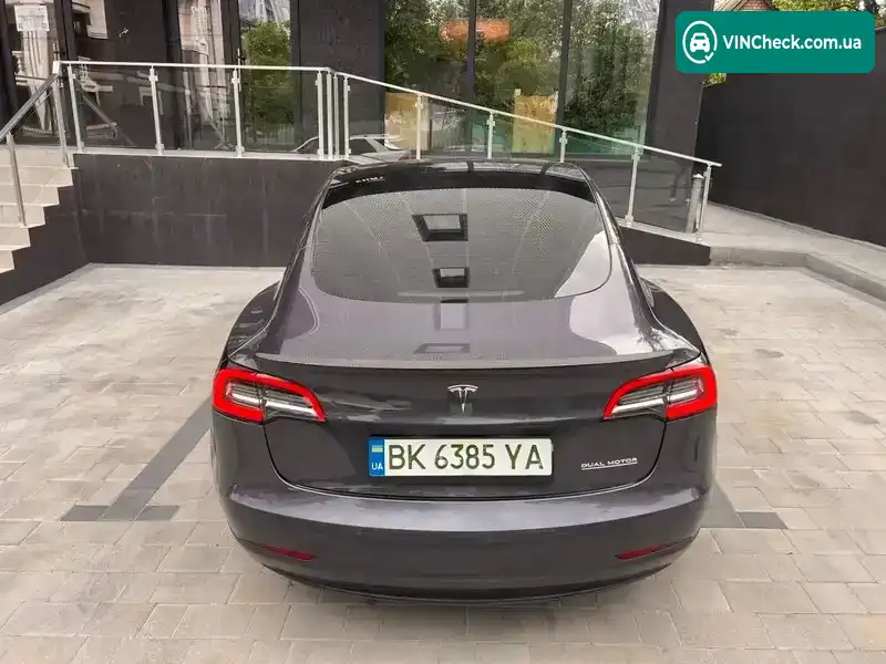 Tesla Model 3 2022, фото з оголошення 2 з 10, VIN 5YJ3E1EB9NF347849