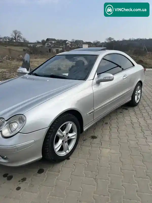 Mercedes-Benz CLK-Class 2005, фото з оголошення 2 з 18, VIN WDB2093161F166174