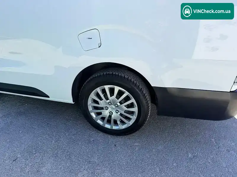 Opel Vivaro 2021, фото з оголошення 2 з 21, VIN VXEVFAHK8MZ071626
