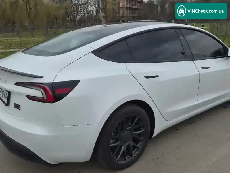 Tesla Model 3 2025, фото з оголошення 1 з 18, VIN 5YJ3E1EB6SF015590