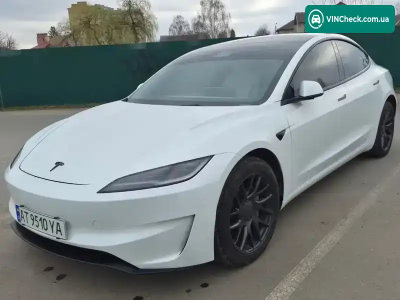 Tesla Model 3 2025, фото з оголошення 2 з 18, VIN 5YJ3E1EB6SF015590