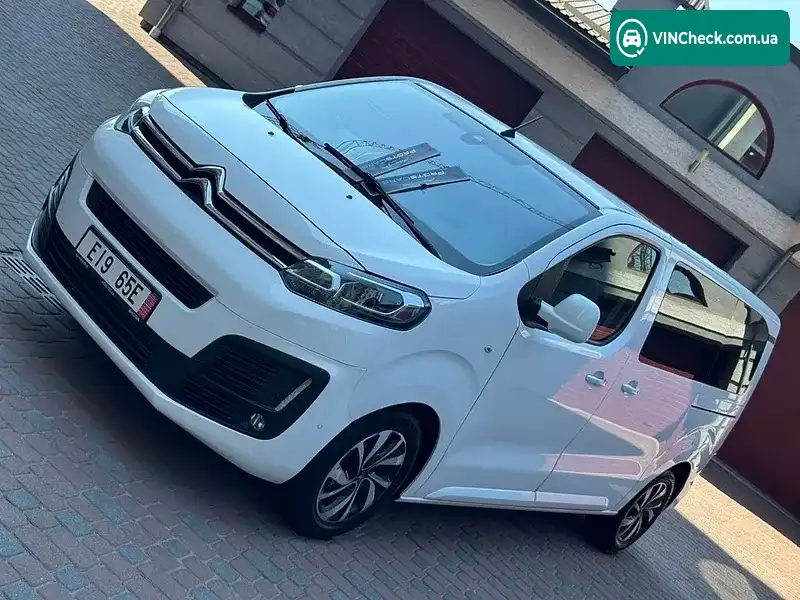 Citroen Spacetourer 2017, фото з оголошення 1 з 20, VIN VF7VEAHHWGZ089648