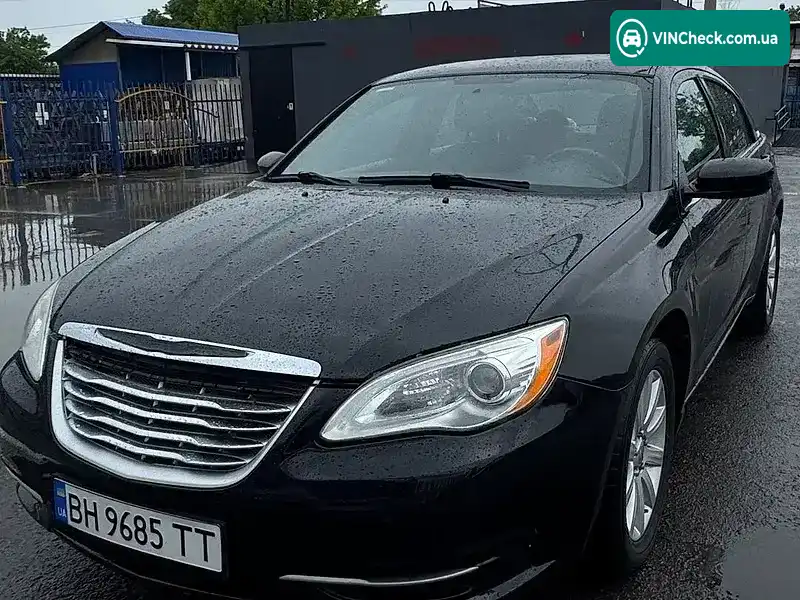 Chrysler 200 2012, фото з оголошення 2 з 11, VIN 1C3CCBBB7DN539386