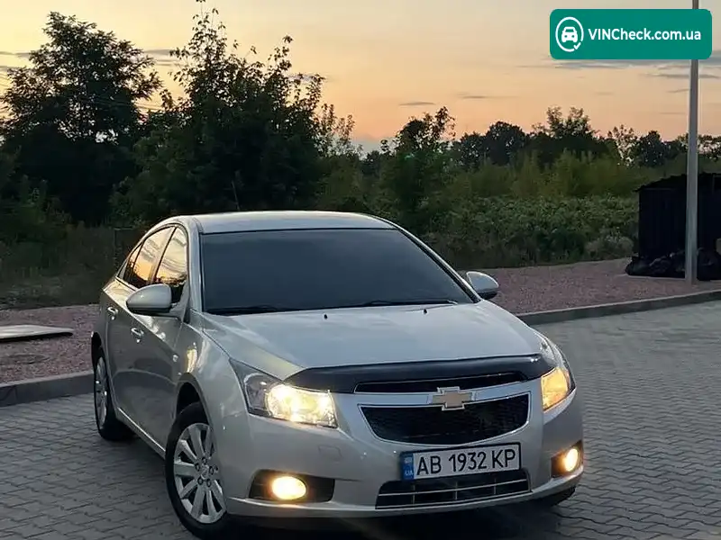 Chevrolet Cruze 2012, фото з оголошення 2 з 10, VIN KL1JF69E9CK664142