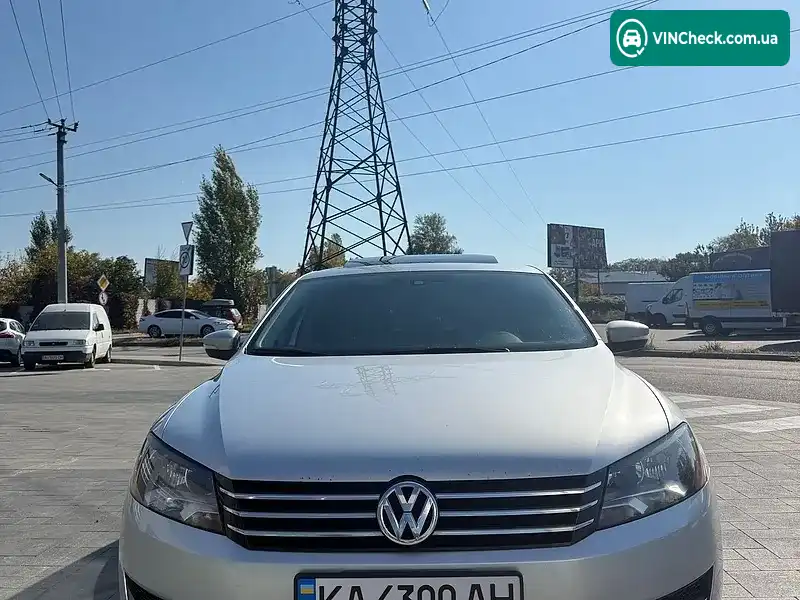 Volkswagen Passat 2012, фото з оголошення 1 з 20, VIN 1VWBH7A35DC077967