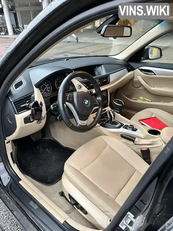 BMW X1 2015, фото з оголошення 1 з 11, VIN WBAVM1C5XFV318708