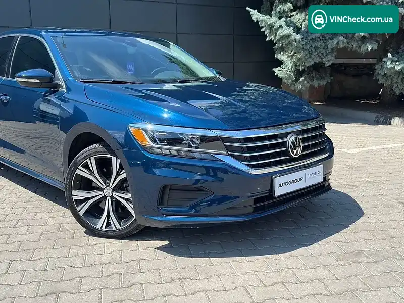 Volkswagen Passat 2020, фото з оголошення 2 з 20, VIN 1VWSA7A32MC001952