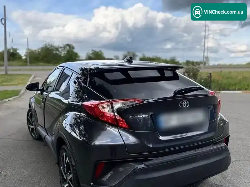 Toyota C-HR 2021, фото з оголошення 2 з 13, VIN NMTKHMBX2MR139602