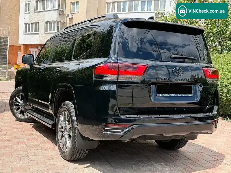 Toyota Land Cruiser 2025, фото з оголошення 2 з 20, VIN JTMAAABJ204117567