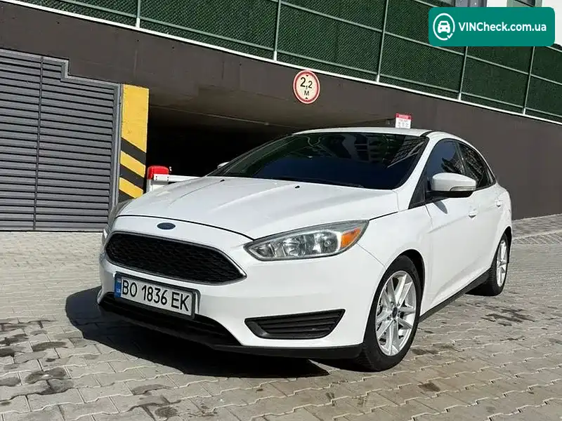 Ford Focus 2015, фото з оголошення 1 з 18, VIN 1FADP3F27GL255525