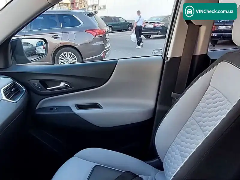 Chevrolet Equinox 2018, фото з оголошення 2 з 20, VIN 3GNAXUEU0JL280789