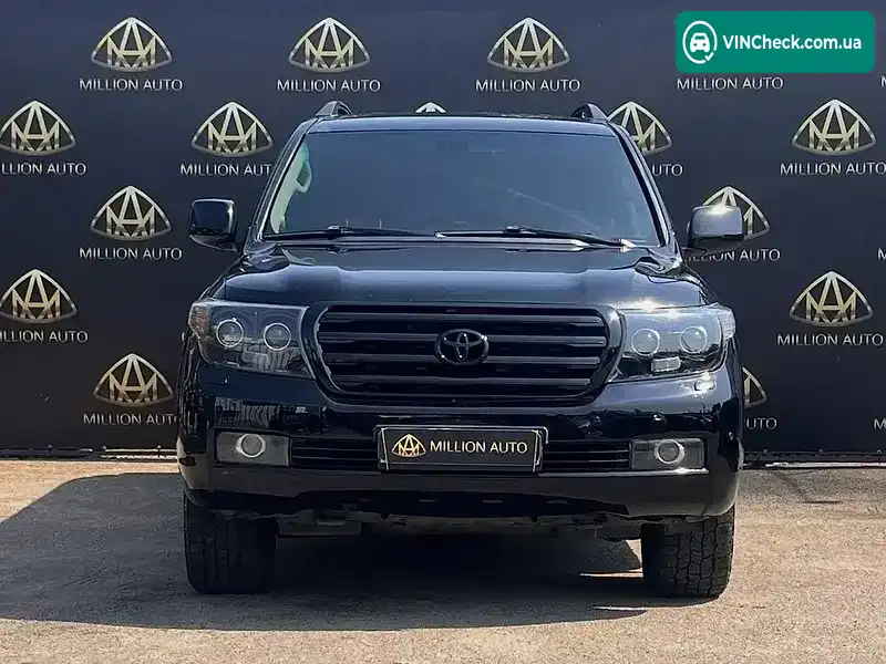 Toyota Land Cruiser 2011, фото з оголошення 2 з 20, VIN JTMCV05J504061708