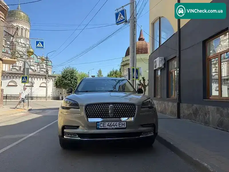 Lincoln Aviator 2023, фото з оголошення 2 з 16, VIN 5LM5J7XC6PGL23782