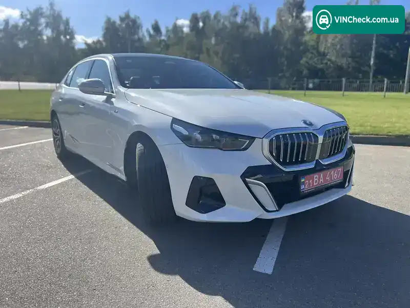 BMW i5 2024, фото з оголошення 2 з 21, VIN LBV51FM02RSE18626