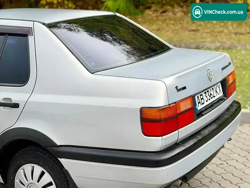 Volkswagen Vento 1995, фото з оголошення 2 з 20, VIN WVWZZZ1HZSW357376