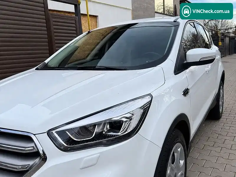 Ford Kuga 2018, фото з оголошення 2 з 20, VIN WF0AXXWPMAJM04003