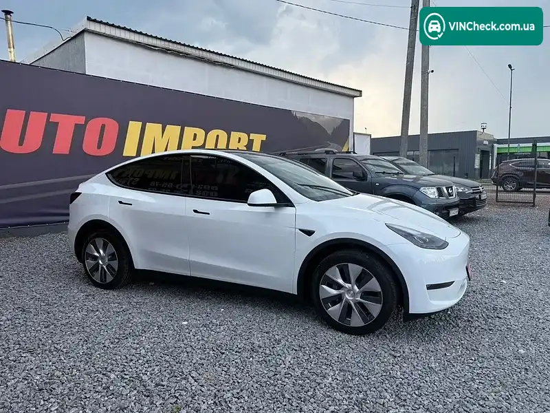 Tesla Model Y 2023, фото з оголошення 1 з 20, VIN 7SAYGDEEXPA083734
