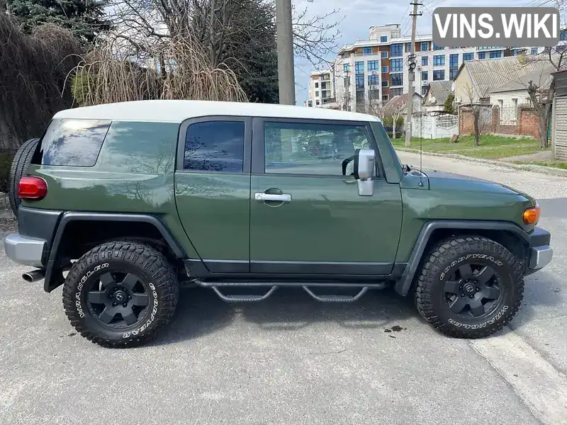 Toyota FJ Cruiser 2013, фото з оголошення 2 з 19, VIN JTEBU4BF8EK187291