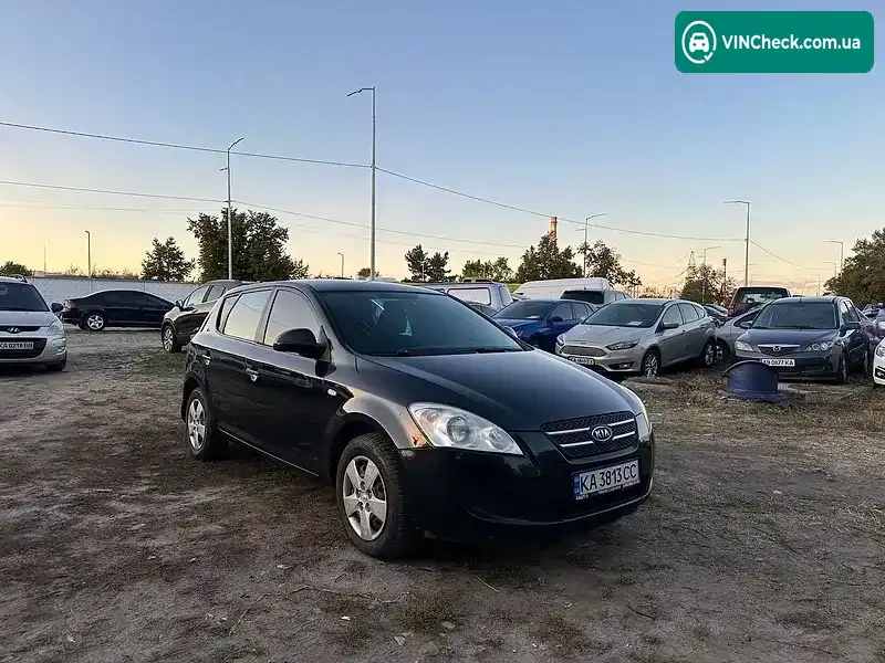 Kia Ceed 2008, фото з оголошення 1 з 8, VIN Y6LFF24428L005136