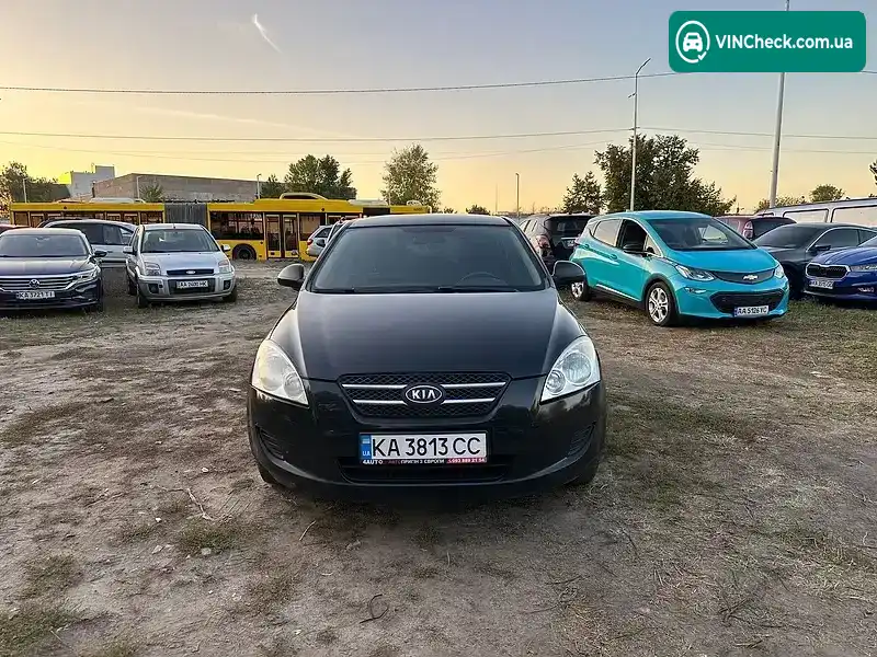 Kia Ceed 2008, фото з оголошення 2 з 8, VIN Y6LFF24428L005136