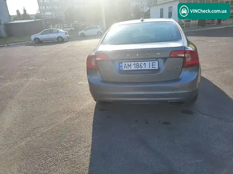 Volvo S60 2016, фото з оголошення 2 з 20, VIN YV126MFK8G2411095