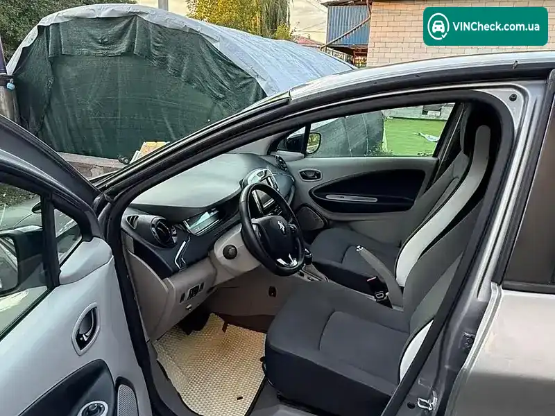 Renault Zoe 2016, фото з оголошення 2 з 12, VIN VF1AGVYB155214645