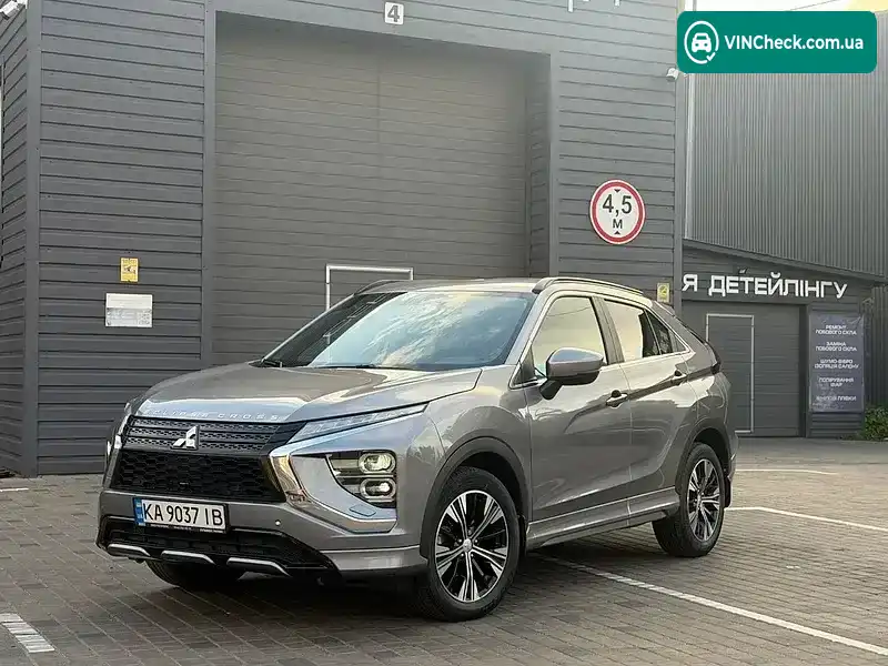 Mitsubishi Eclipse Cross 2022, фото з оголошення 2 з 20, VIN JMBXTGK2WMZ001475