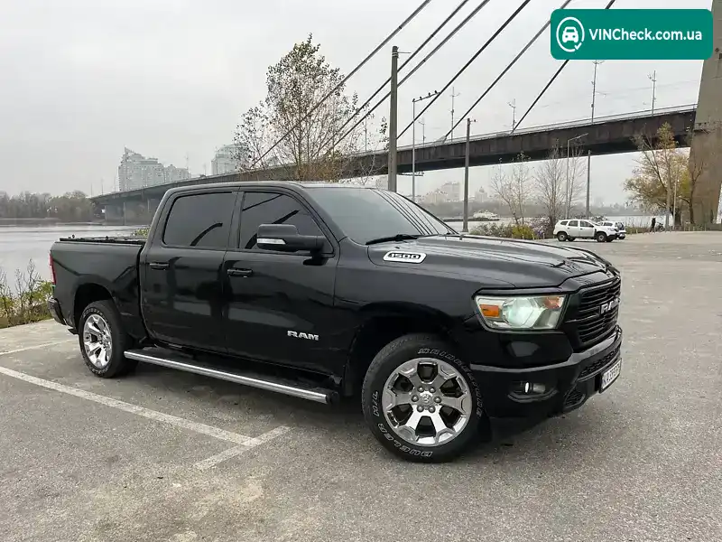 Ram 1500 2018, фото з оголошення 1 з 21, VIN 1C6RRFFGXKN673458
