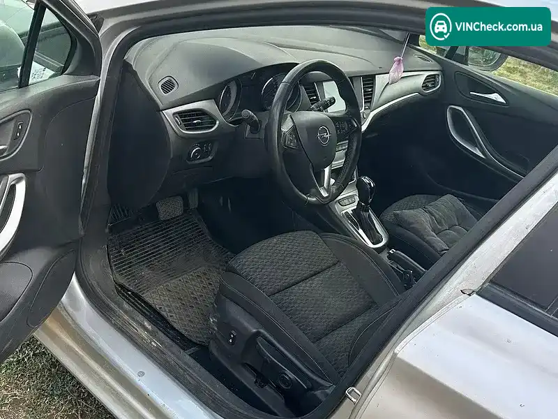 Opel Astra 2019, фото з оголошення 2 з 10, VIN W0VBD8EV0L8014069