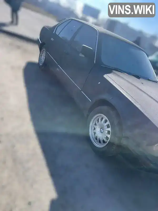BMW 7 Series 1988, фото з оголошення 2 з 10, VIN WBAGA710903654705