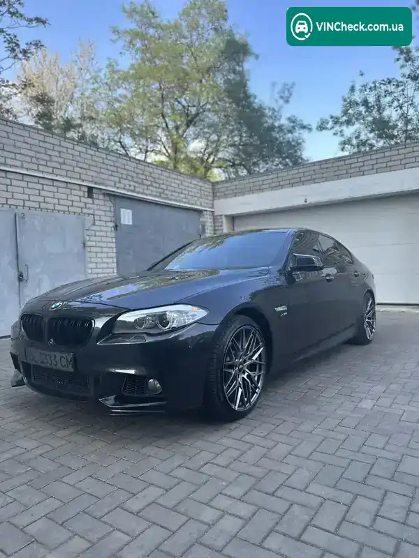 BMW 5 Series 2011, фото з оголошення 2 з 15, VIN WBAFU7C51CDU59322