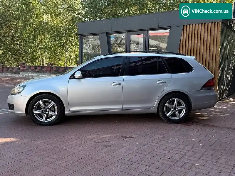 Volkswagen Golf 2011, фото з оголошення 1 з 20, VIN WVWZZZ1KZCM647381