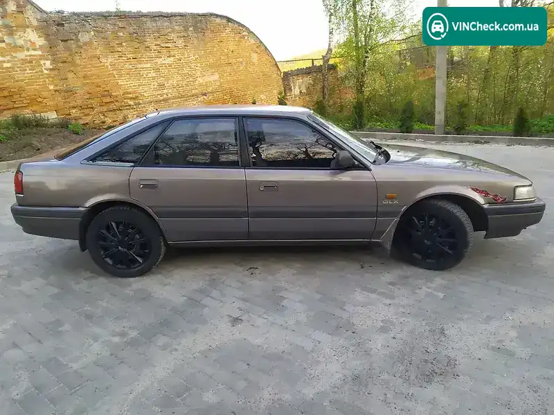 Mazda 626 1991, фото з оголошення 1 з 18, VIN JMZGD14D201620353
