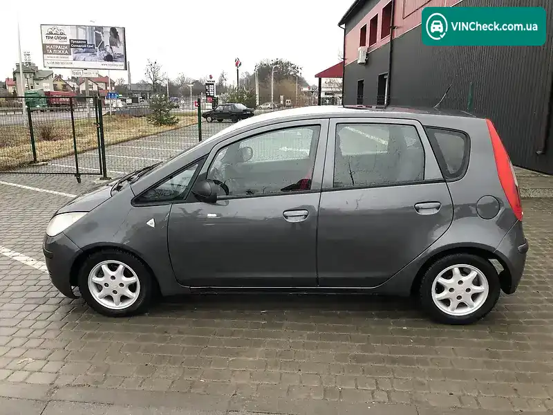 Mitsubishi Colt 2004, фото з оголошення 2 з 7, VIN XMCXNZ39A5F032926