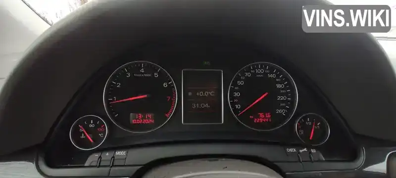 Audi A4 2001, фото з оголошення 2 з 21, VIN WAUZZZ8E82A157514