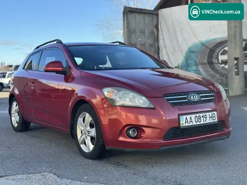 Kia Ceed 2008, фото з оголошення 1 з 18, VIN Y6LFE23228L003668
