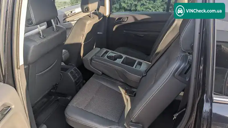 Opel Zafira 2010, фото з оголошення 1 з 20, VIN W0L0AHM75AG040485