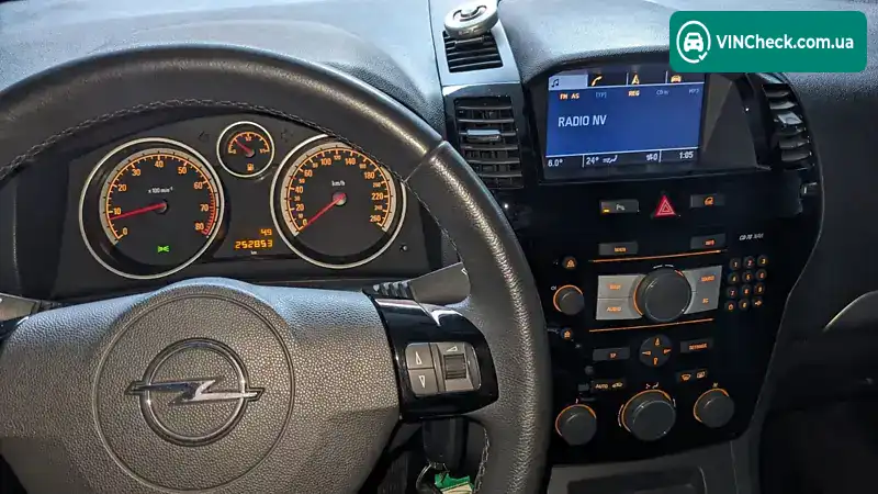 Opel Zafira 2010, фото з оголошення 2 з 20, VIN W0L0AHM75AG040485