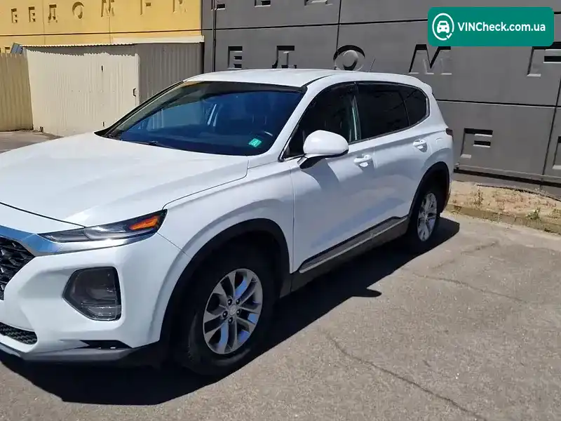 Hyundai Santa FE 2018, фото з оголошення 2 з 18, VIN 5NMS23AD2KH061181