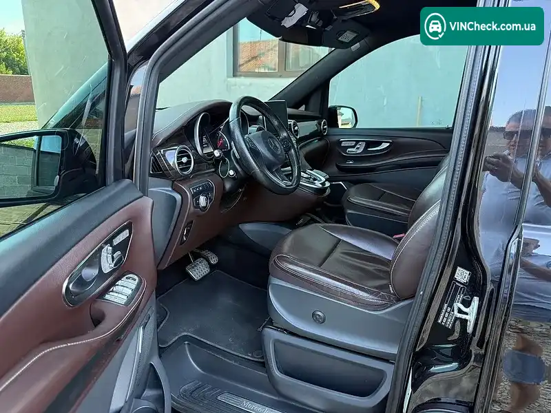 Mercedes-Benz V-Class 2017, фото з оголошення 2 з 20, VIN WDF44781513266295