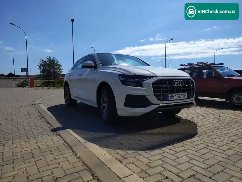 Audi Q8 2019, фото з оголошення 2 з 12, VIN WAUZZZF18LD011193