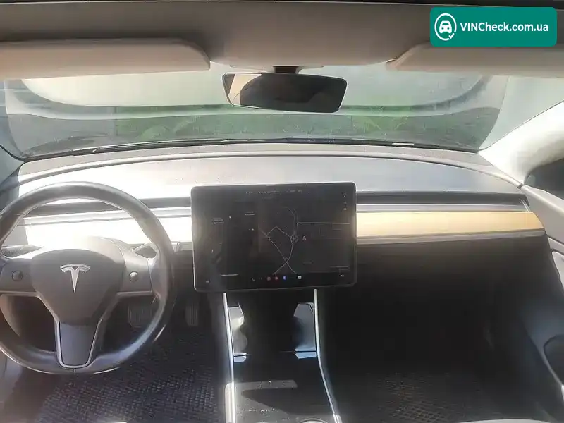Tesla Model 3 2019, фото з оголошення 1 з 17, VIN 5YJ3E1EAXKF306178