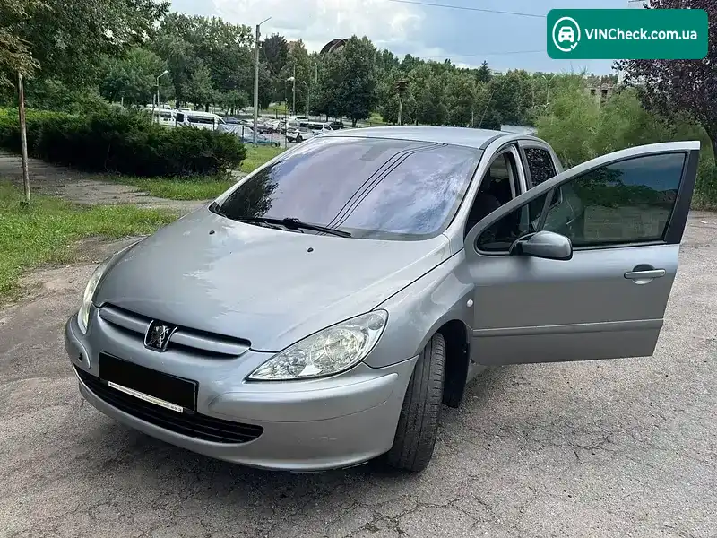 Peugeot 307 2004, фото з оголошення 2 з 15, VIN VF33CNFUE83467527