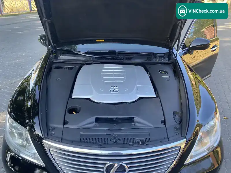Lexus LS 2006, фото з оголошення 1 з 20, VIN JTHGM46F875007392
