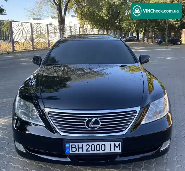 Lexus LS 2006, фото з оголошення 2 з 20, VIN JTHGM46F875007392